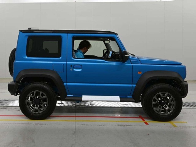 Suzuki JIMNY SIERRA 2026 7926266-3