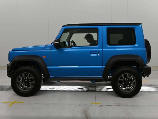 Suzuki JIMNY SIERRA 2026 7926266-4