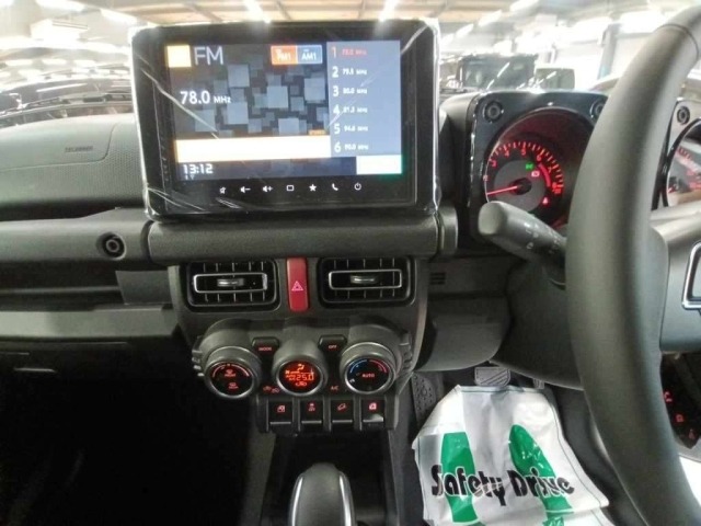 Suzuki JIMNY SIERRA 2026 7926267-11