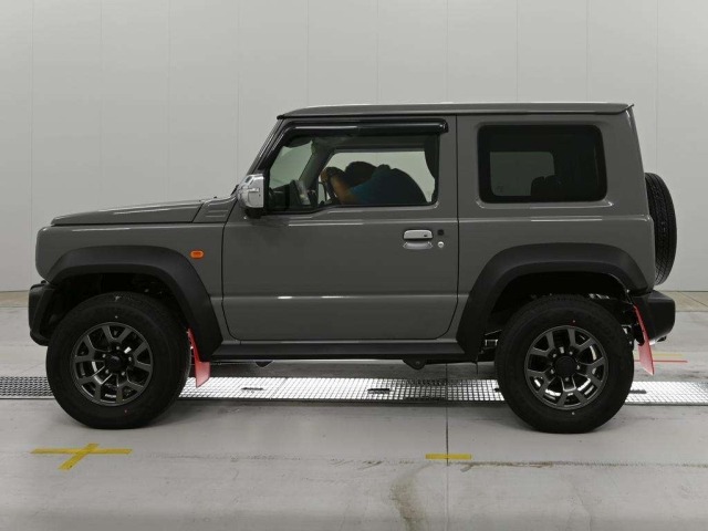Suzuki JIMNY SIERRA 2026 7926267-4