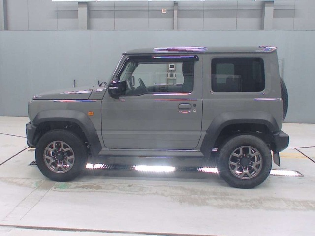Suzuki JIMNY SIERRA 2023 7926281-4