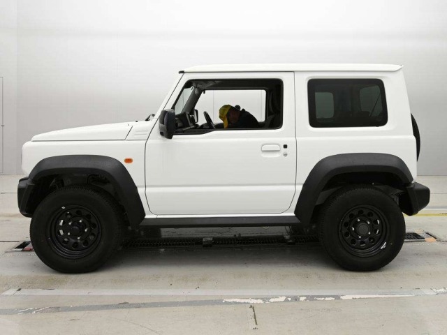 Suzuki JIMNY SIERRA 2023 7926320-4