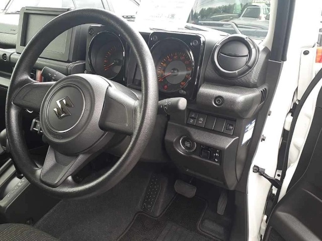 Suzuki JIMNY SIERRA 2023 7926320-9
