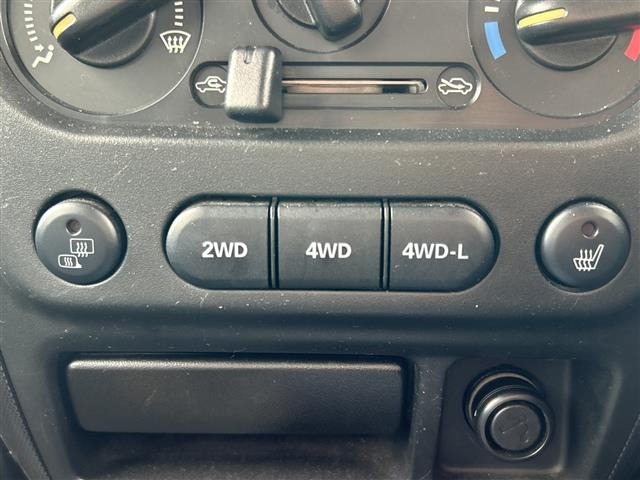 Suzuki JIMNY 2011 7910960-3