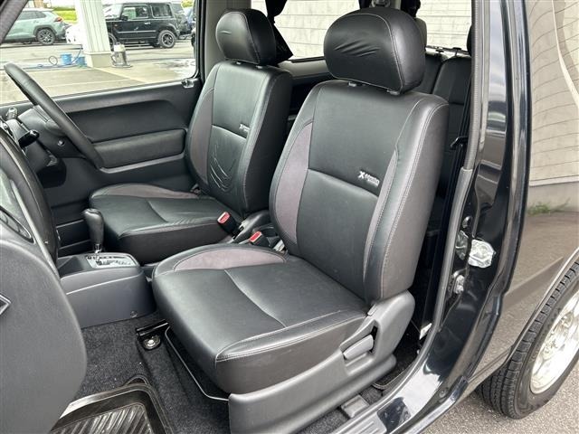 Suzuki JIMNY 2011 7910960-4