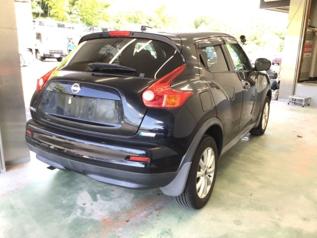 Nissan JUKE 2012 7926081-4