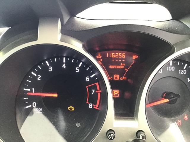 Nissan JUKE 2012 7926081-8