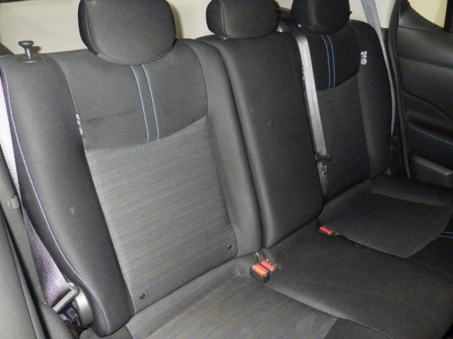 Nissan LEAF 2017 7924716-8