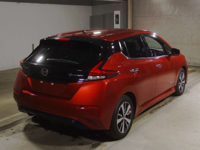 Nissan LEAF 2019 7924731-1