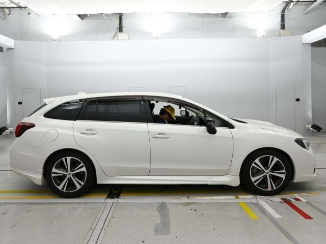 Subaru LEVORG 2017 7924007-3
