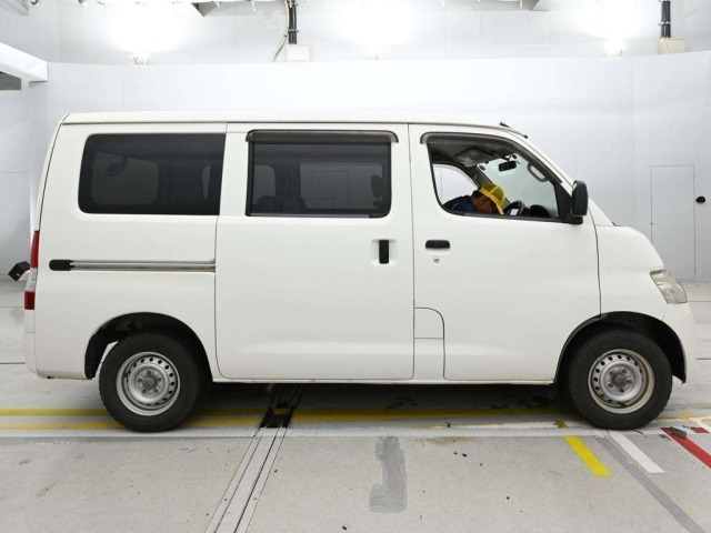 Toyota LITEACE VAN 2018 7925668-3