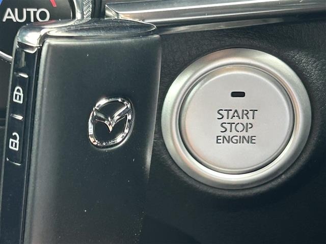 Mazda MAZDA3 2023 7922579-20