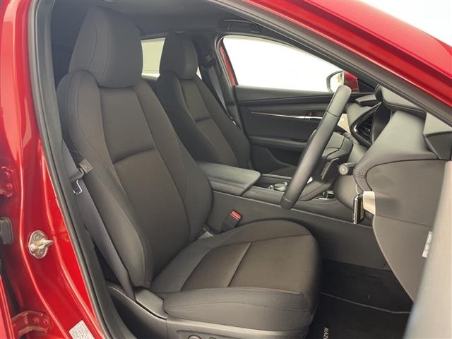Mazda MAZDA3 2024 7922584-10