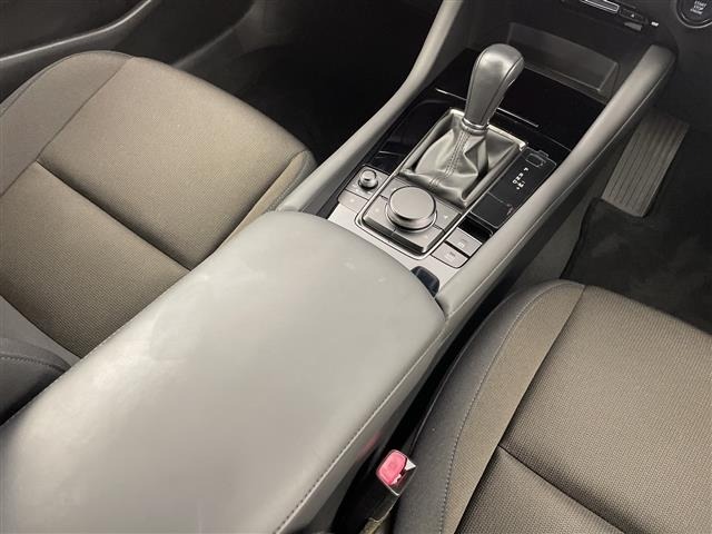 Mazda MAZDA3 2019 7922586-11