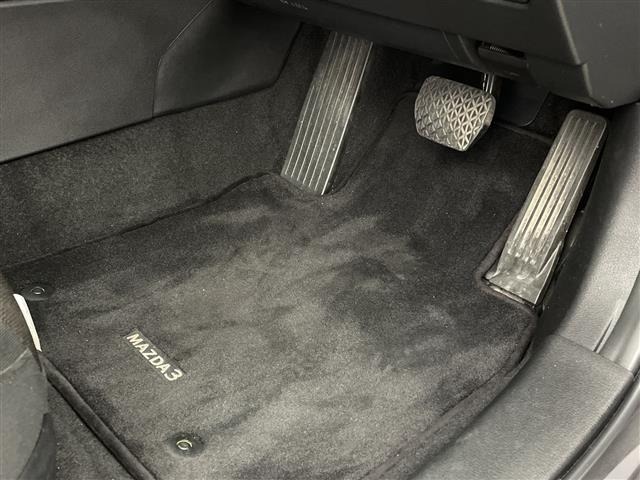 Mazda MAZDA3 2019 7922586-6