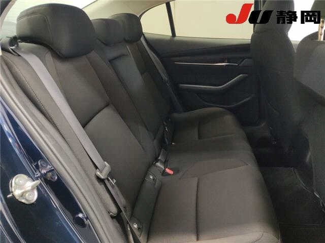 Mazda MAZDA3 2019 7922614-8
