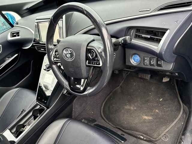 Toyota Mirai 2016 7926652-3