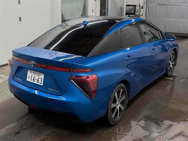 Toyota Mirai 2016 7926652-5