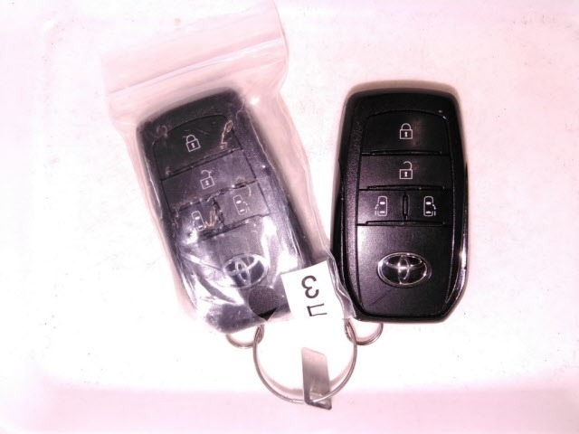 Toyota NOAH 2022 7923769-10