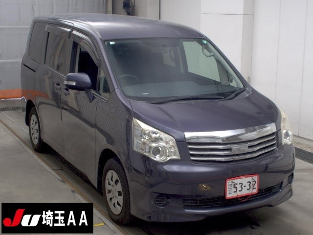 Toyota NOAH 2013 7923786-0