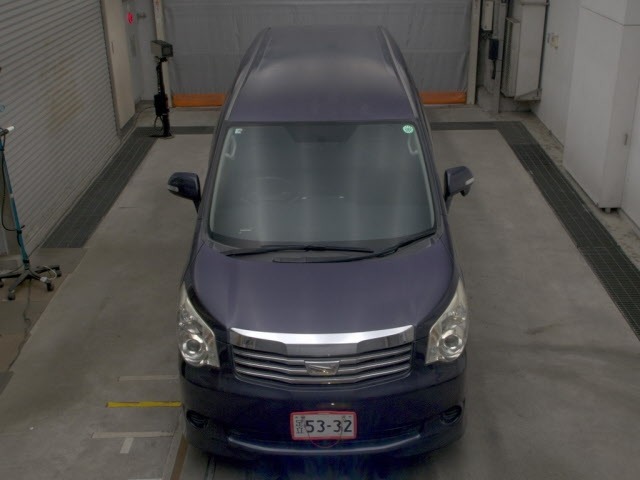 Toyota NOAH 2013 7923786-6