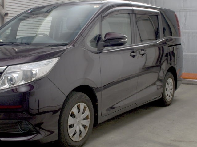 Toyota NOAH 2014 7923787-4