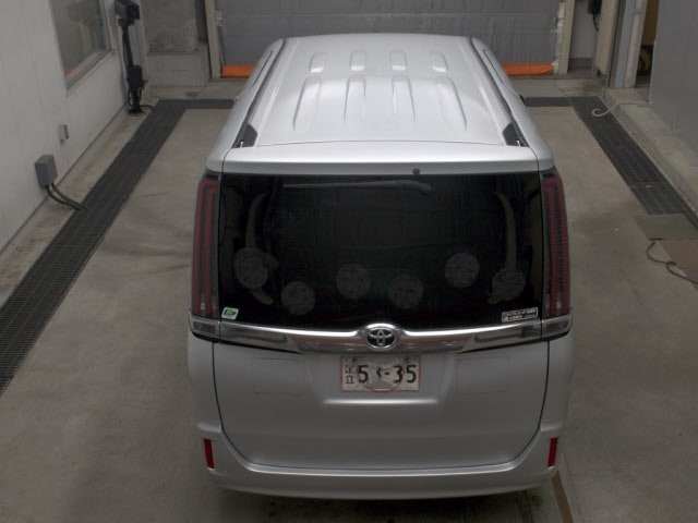 Toyota NOAH 2021 7923796-7