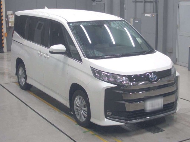 Toyota NOAH 2024 7923838-5