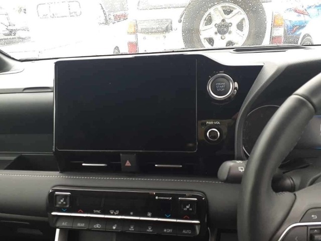 Toyota NOAH 2023 7923849-12