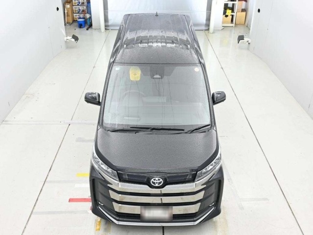 Toyota NOAH 2023 7923849-7