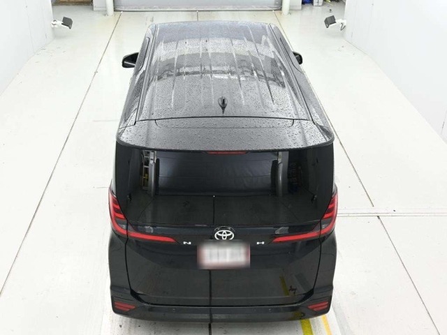 Toyota NOAH 2023 7923849-8