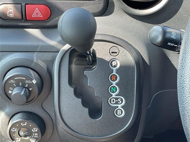 Toyota PORTE 2017 7923564-9