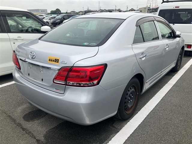 Toyota PREMIO 2017 7921966-8