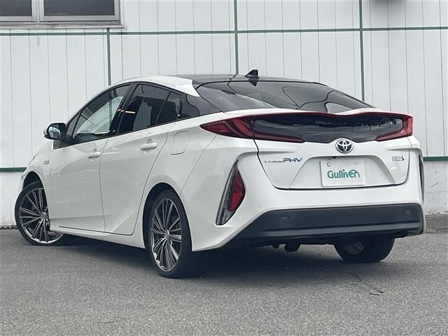 Toyota PRIUS PHV 2017 7923548-1