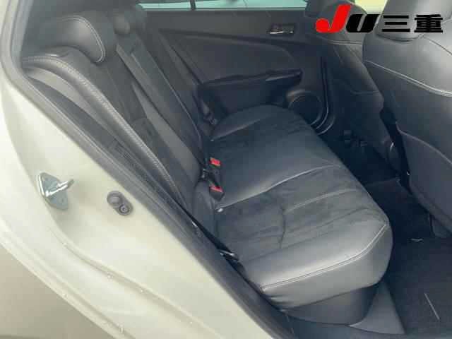 Toyota PRIUS PHV 2022 7923594-5