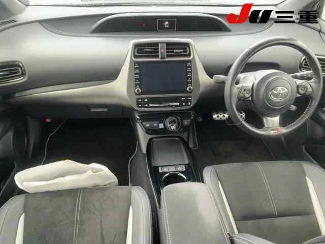 Toyota PRIUS PHV 2022 7923597-8