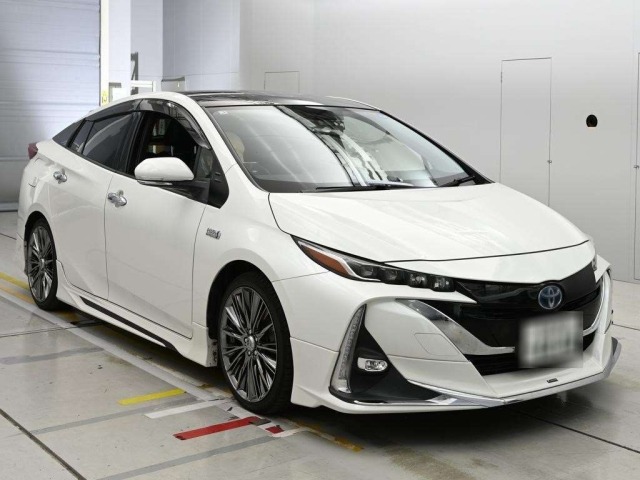 Toyota PRIUS PHV 2017 7923607-5