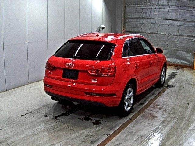Audi Q3 2017 7907707-5