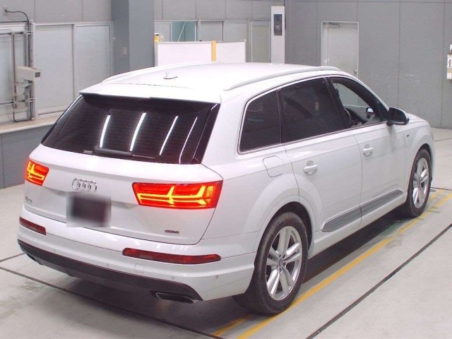Audi Q7 2019 7921465-1