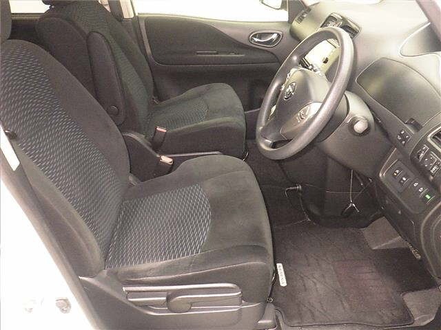 Nissan SERENA 2016 7923993-5