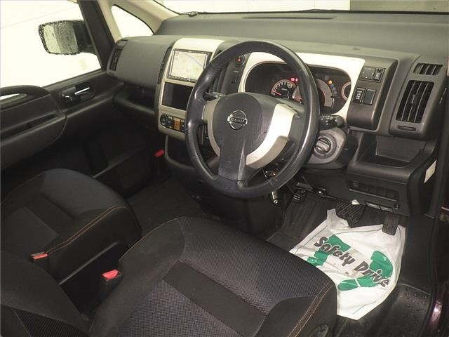 Nissan SERENA 2006 7924000-3