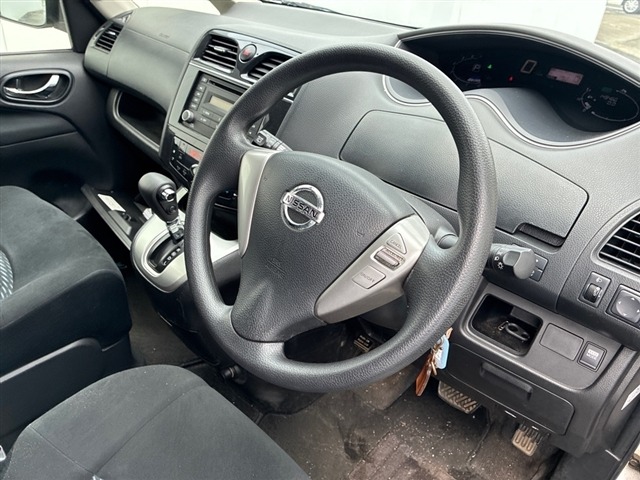 Nissan SERENA 2013 7924083-3