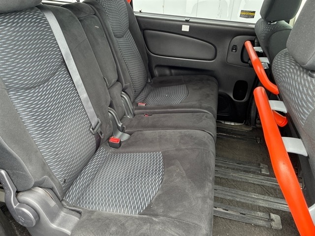 Nissan SERENA 2013 7924083-6