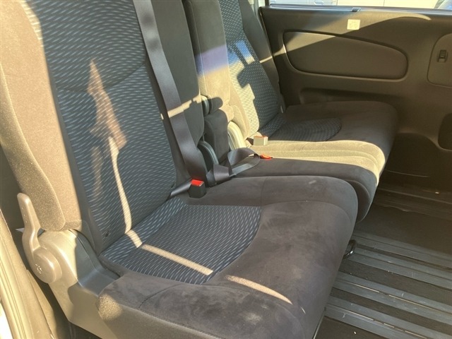 Nissan SERENA 2015 7924088-6