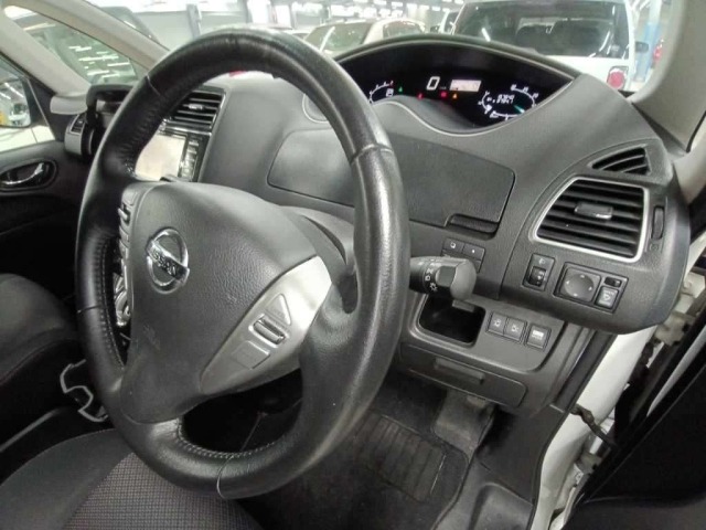 Nissan SERENA 2012 7924100-9