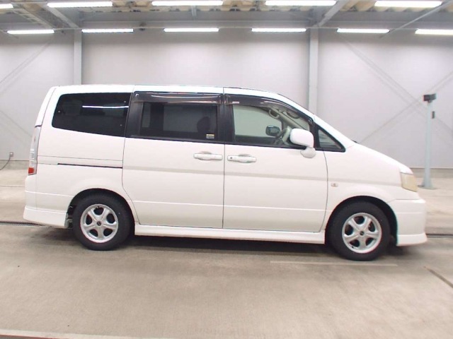 Nissan SERENA 2004 7924126-3