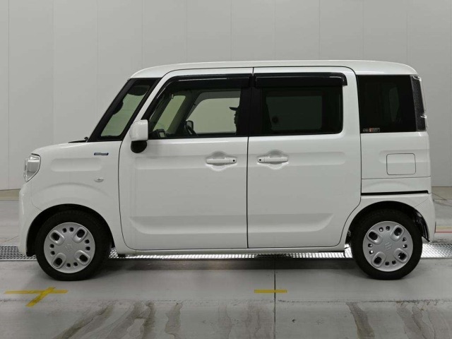 Suzuki SPACIA 2022 7926182-4