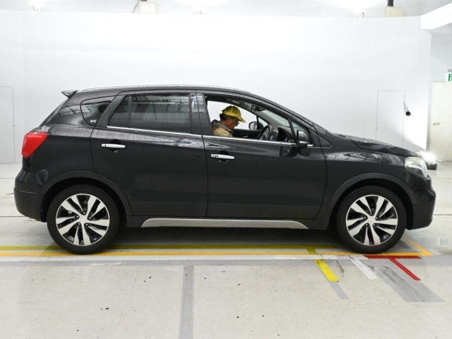 Suzuki SX4 2017 7926075-3