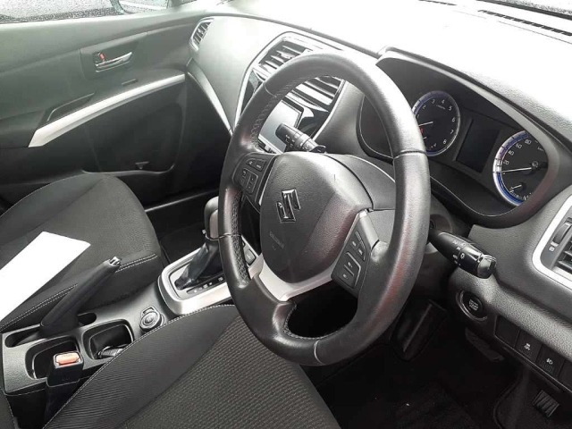 Suzuki SX4 2017 7926075-9