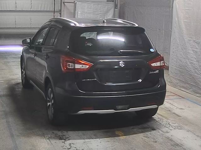 Suzuki SX4 2017 7926076-8